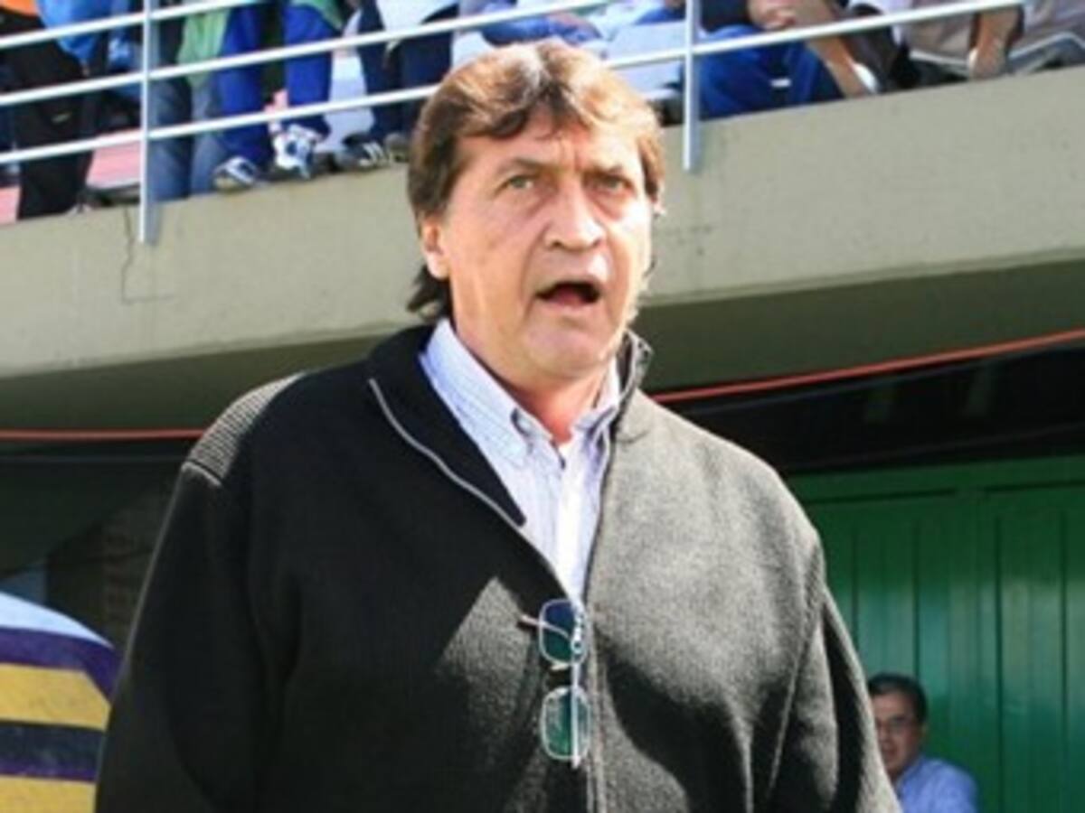 Julio César Falcioni se desvicula de Banfield