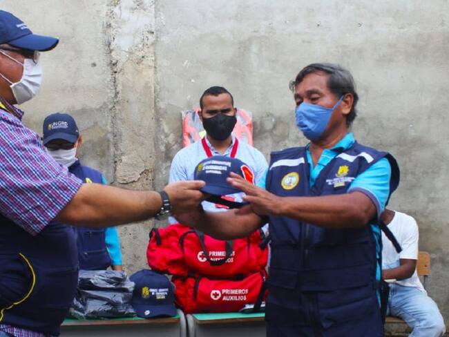 21 comités barriales de emergencia en Cartagena recibieron nueva dotación