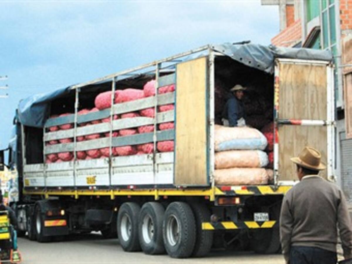 Comienza compra de papa para distribuir en Chocó, Cauca y San Andrés