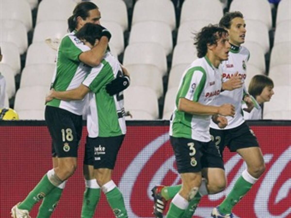 El colombiano Bernando Espinosa evitó el triunfo de Valencia en Santander