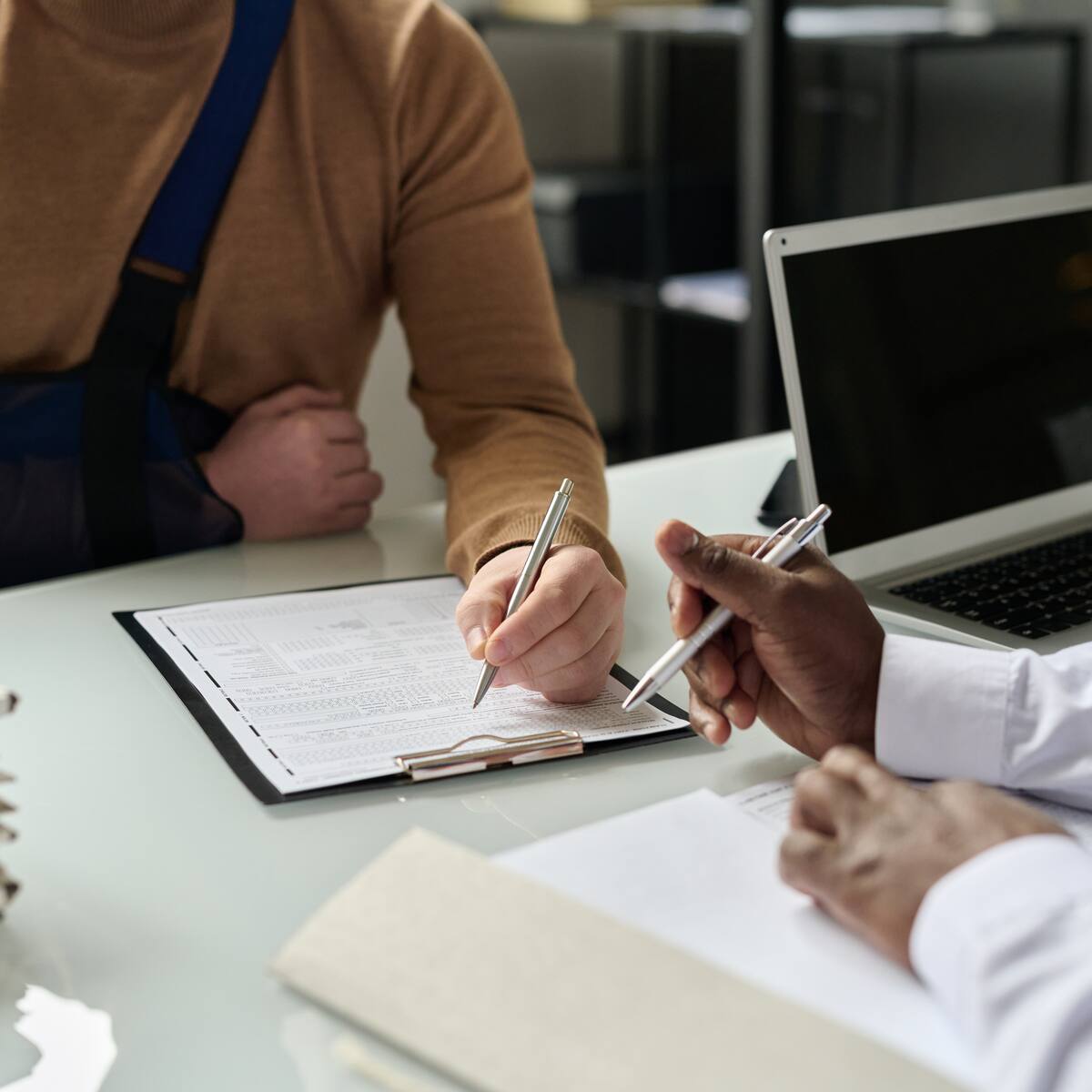 ¿Cómo solicitar mi pago por incapacidad permanente parcial en Colombia?
