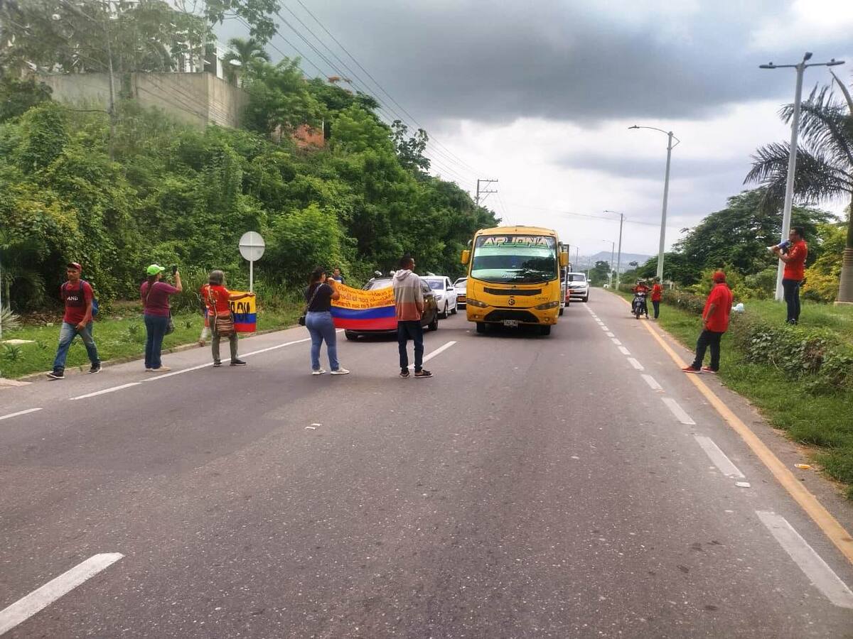 Líderes antipeaje de Turbaco anunciaron bloqueos en la Troncal de Occidente