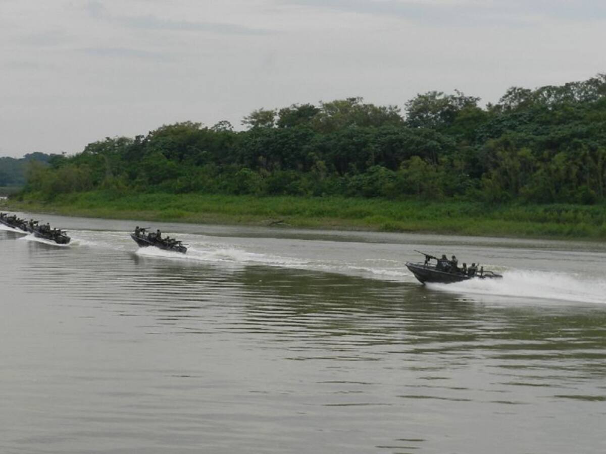 Atacan con explosivos base de la Policía y Ejército en el Guaviare