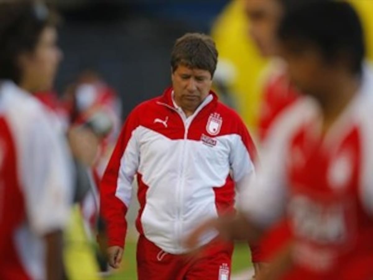 Santa Fe quedó eliminado del futbol colombiano al empatar 1-1 con Nacional