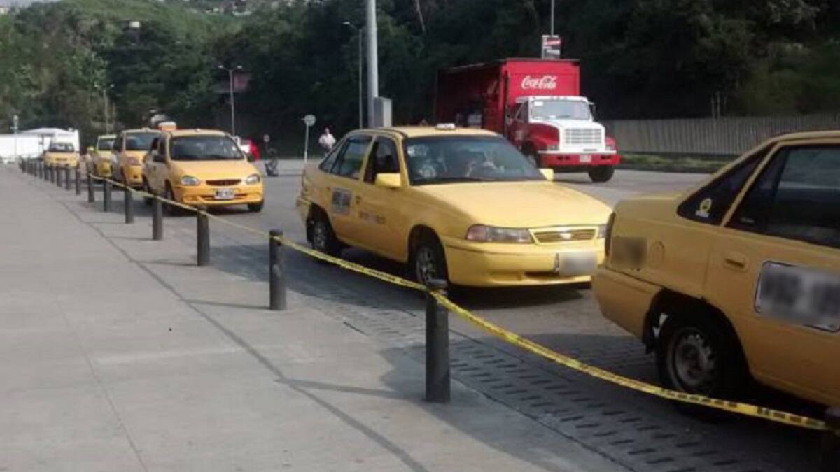 Cambia el pico y placa para taxis en Manizales