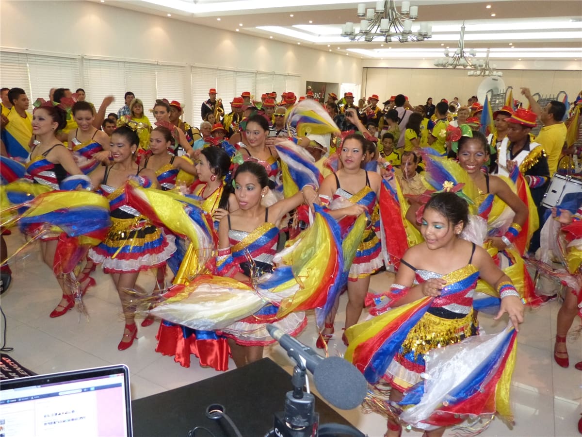 Banda de Baranoa visita a 6AM Hoy por Hoy