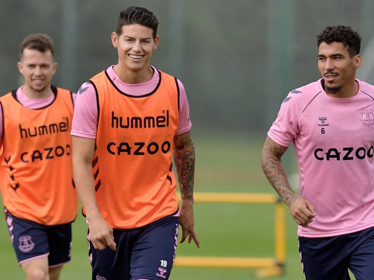 James Rodríguez debutaría este domingo con el Everton