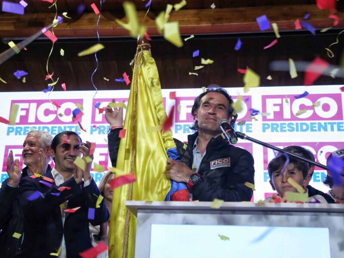 Ni contigo, ni sin ti: el dilema de Federico Gutiérrez