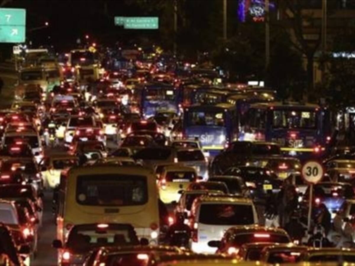 Más de 100 buses afectados y 32 capturas dejan tres días de paro en Bogotá