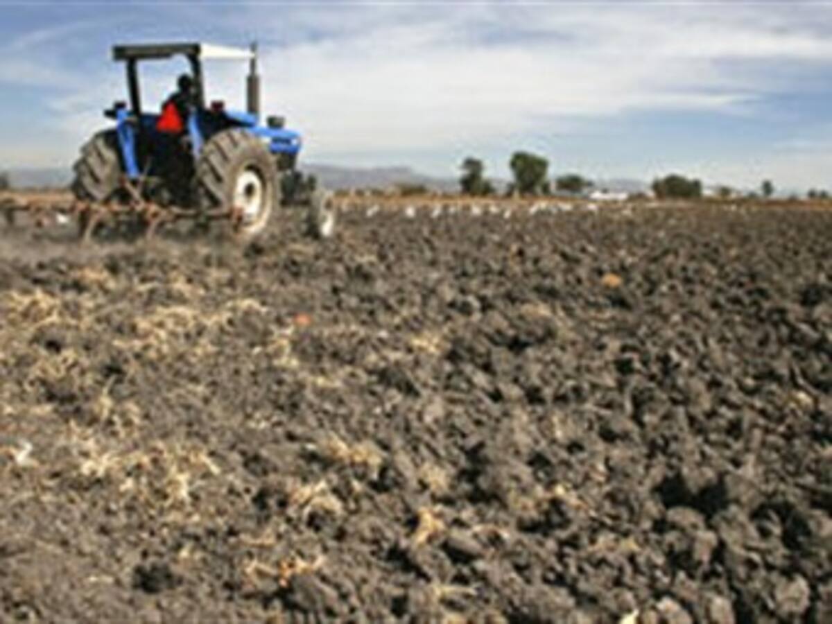 Gobierno presentó ley de restitución de tierras ante el Congreso