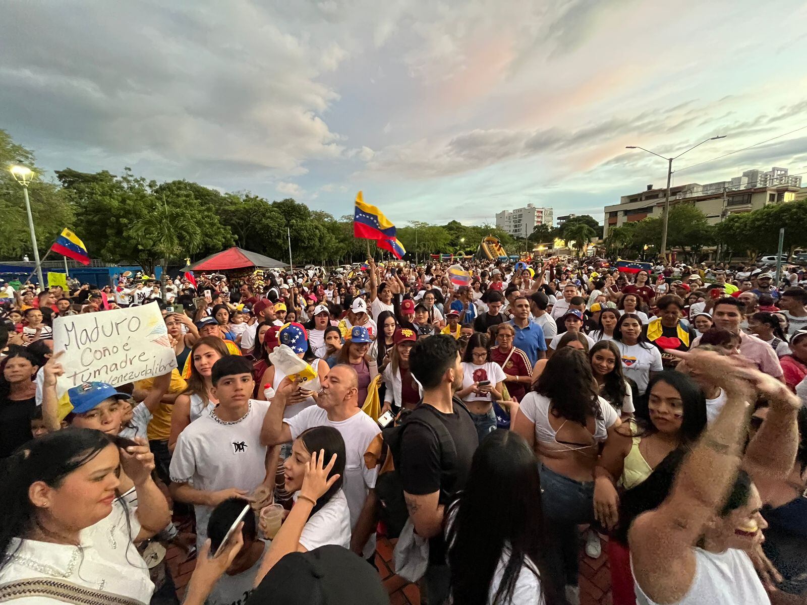 Venezolanos en Cúcuta. / Foto: Caracol Radio Cúcuta.