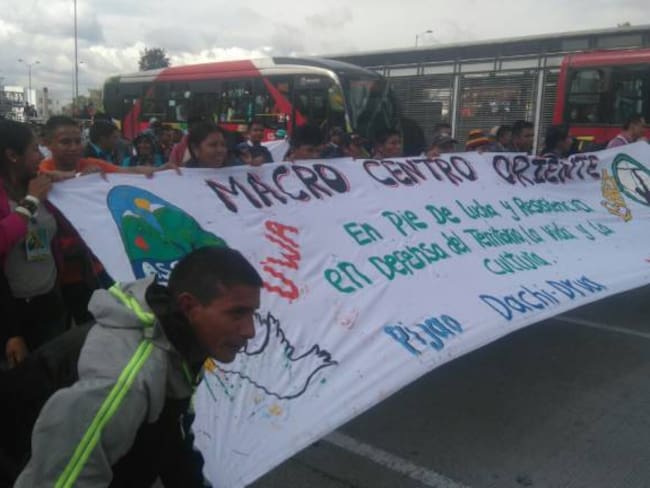 Boyacá: Indígenas U’wa de Cubará exigen con caminata en Bogotá implementar acuerdos de paz