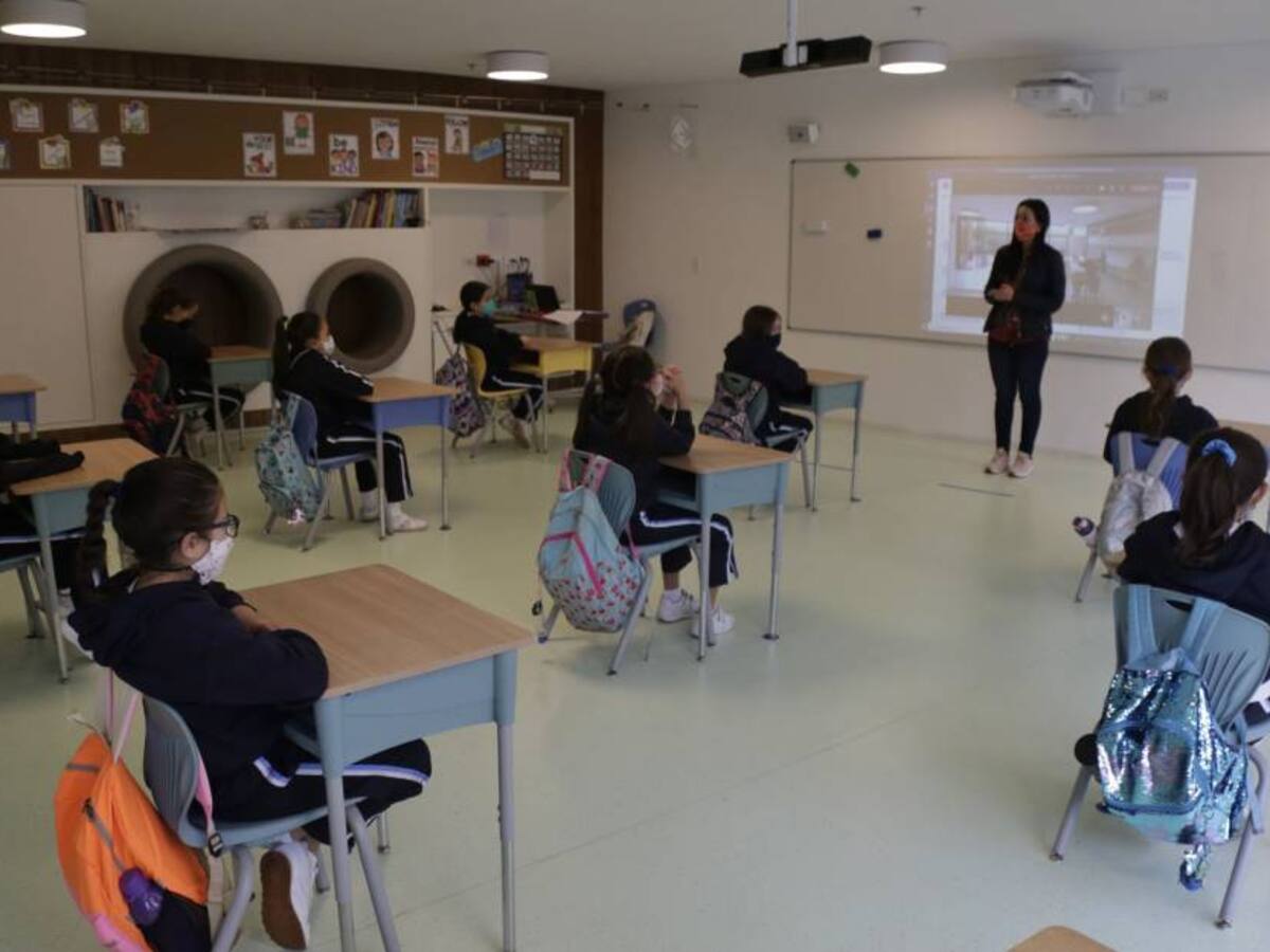 Gustavo Petro pretende vincular cerca de 1 millón de jóvenes a la Educación Superior