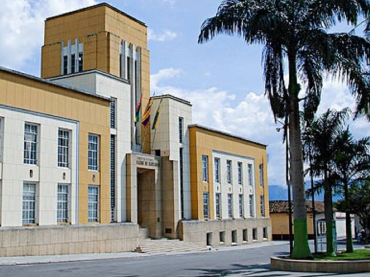 Denuncian sobrecostos en compra de tapabocas