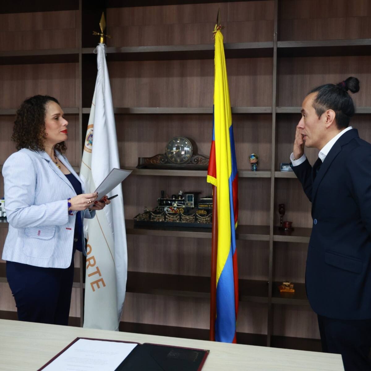 Jorge Enrique Ramírez Hernández se posesionó como Viceministro de Infraestructura
