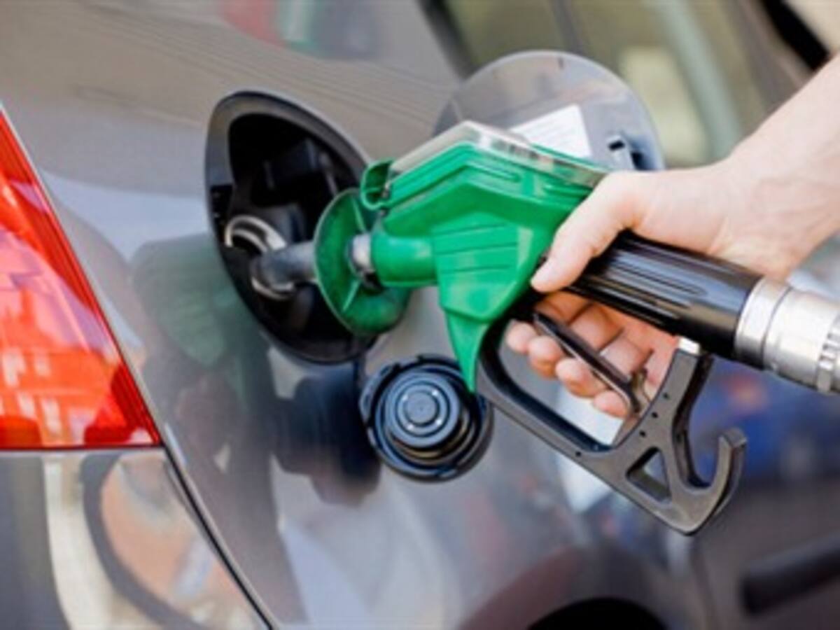 Minminas confirma que precios de los combustibles subirán para el mes de enero