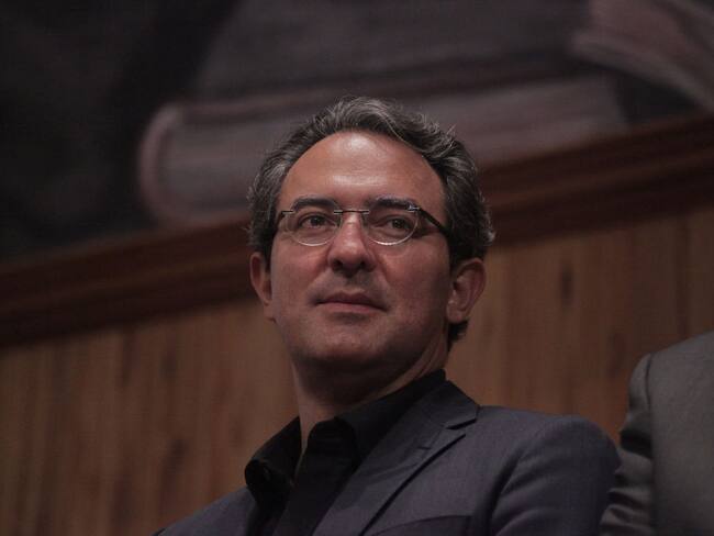 Mi nombramiento como rey de Redonda nunca se materializó: escritor Juan Gabriel Vásquez