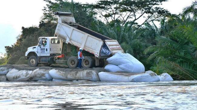 Pese a dificultades climáticas e incremento del nivel del río Cauca avanza la obra de mitigación y reducción del riesgo en La Mojana