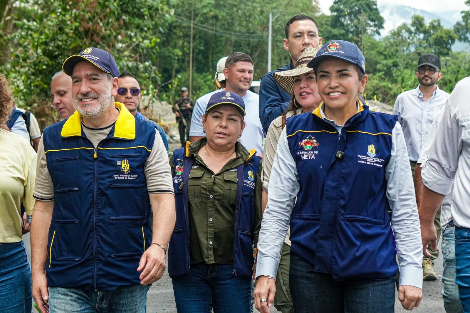 La Gobernación del Meta y la UNGRD evaluando las afectaciones fluviales cerca del río Ariari