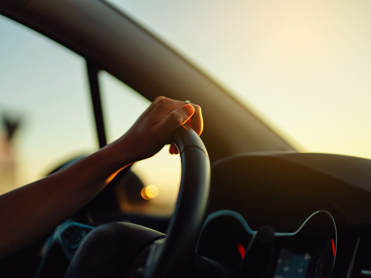 ¿Se incendian más rápido los autos eléctricos que los de motor convencional?