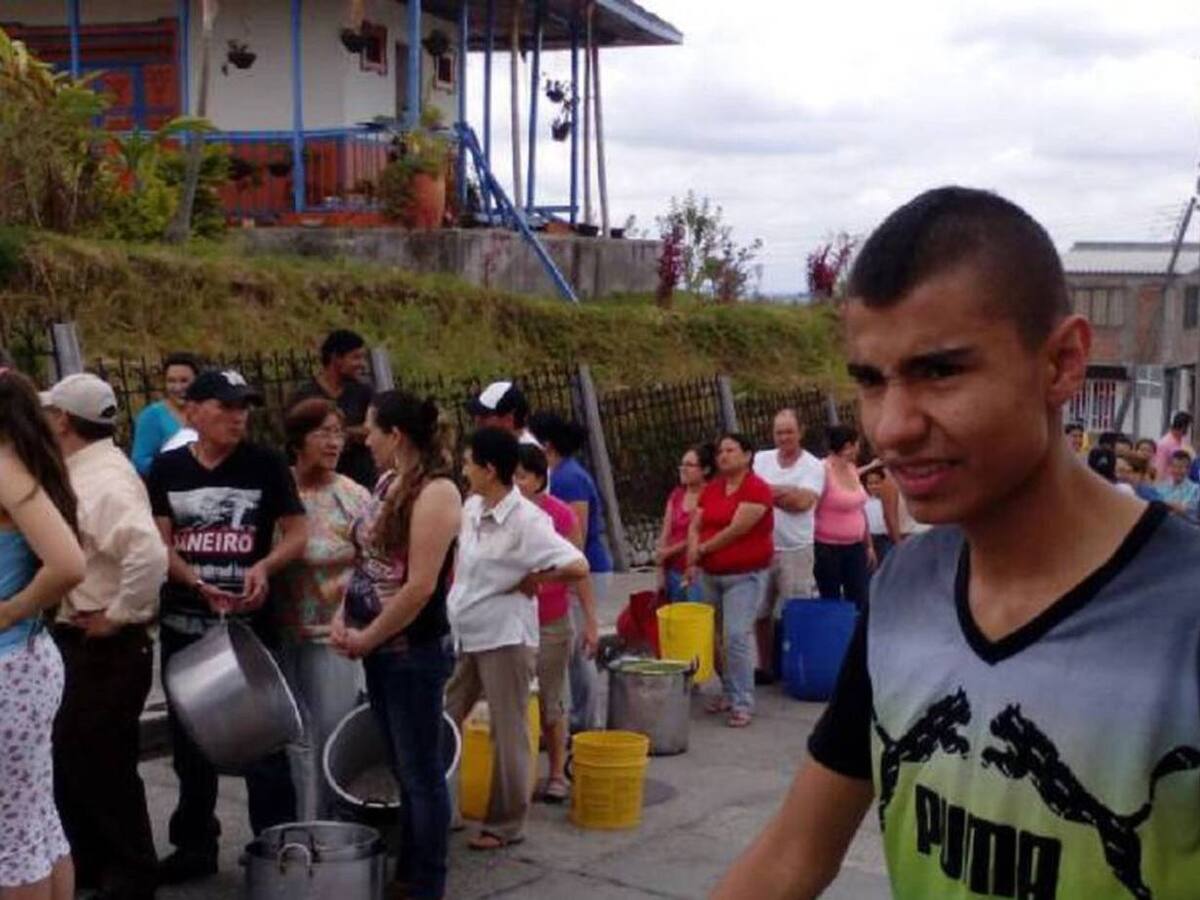 ¿Cuál es el llamado de gremios a EPQ por la prestación del servicio de agua?