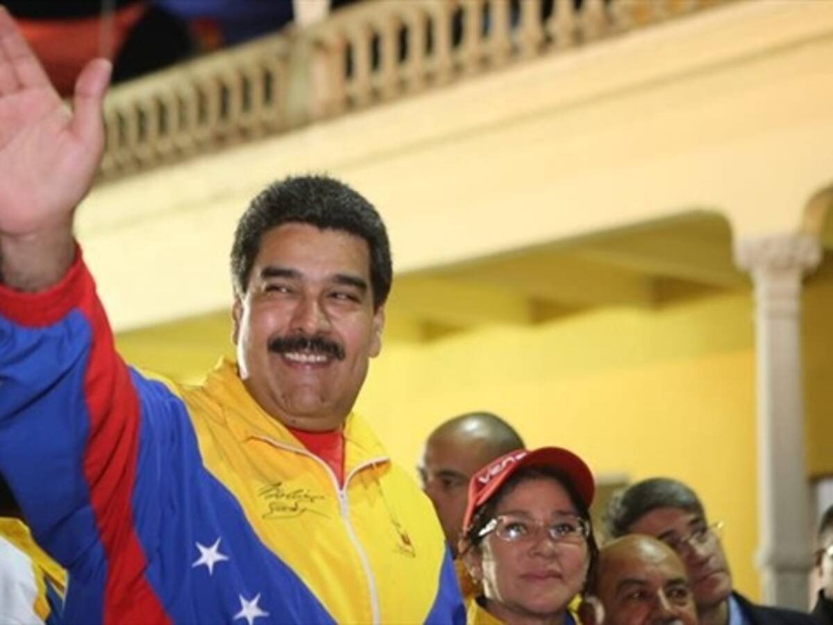 Redes sociales no perdonan error de Maduro sobre Eric Clapton