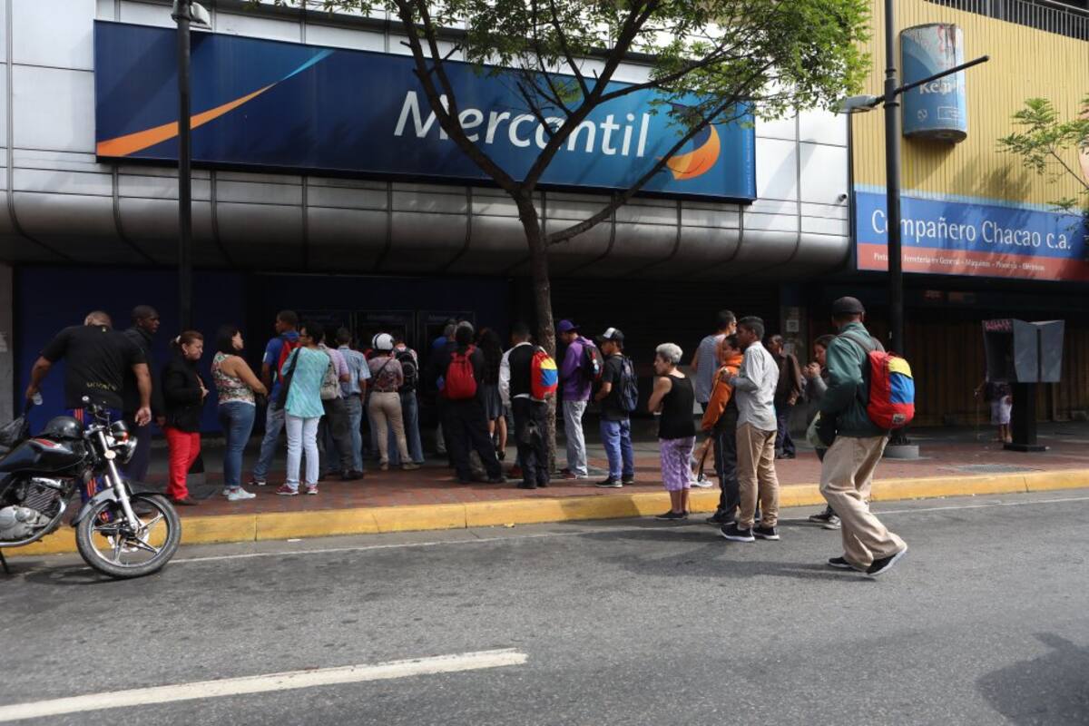Varias horas sin luz completan la mayoría de regiones de Venezuela que se vieron afectadas por las fallas eléctricas en la represa de Guri, una de las más importantes del país.