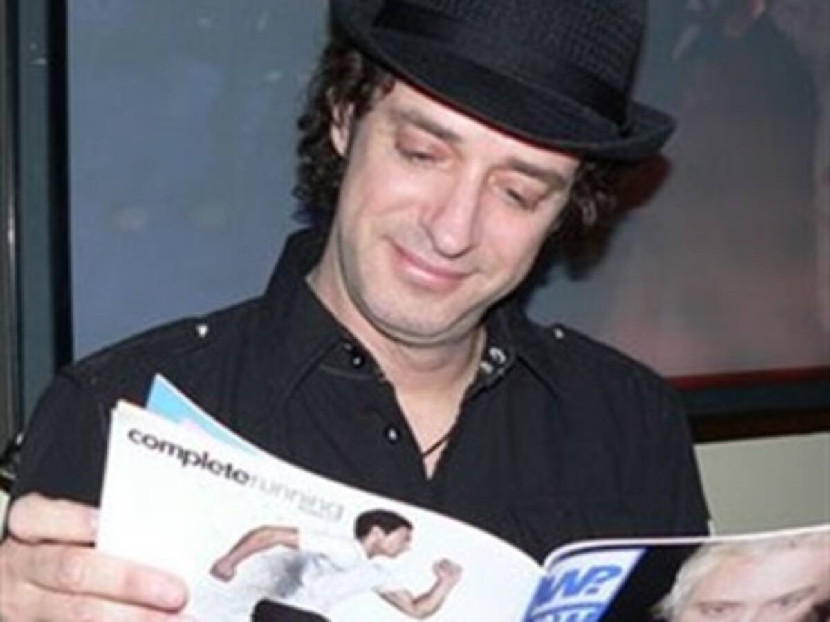 'Es lejana' la posibilidad de que Cerati empeore, afirma médico argentino