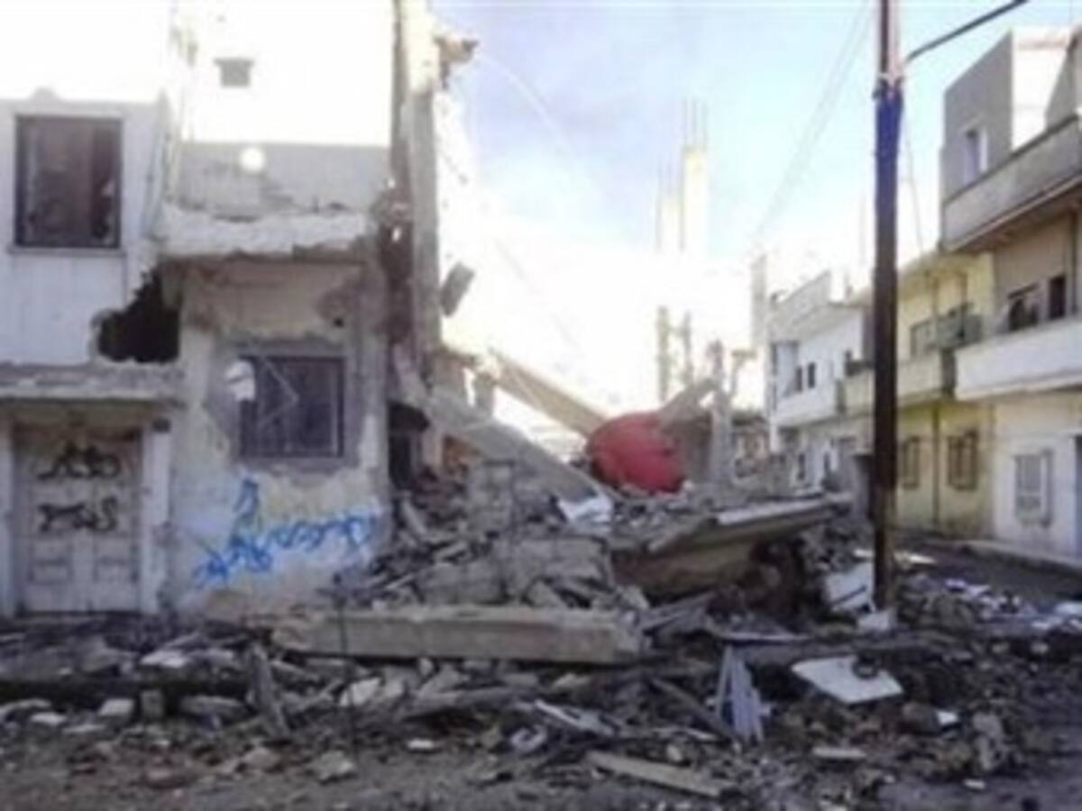 La Cruz Roja entra en el barrio más castigado de Homs y lo encuentra vacío