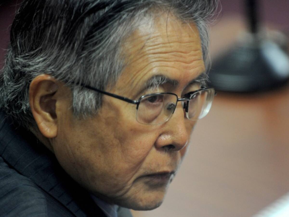 Congreso peruano aprueba una ley que evitaría que Fujimori vuelva a prisión