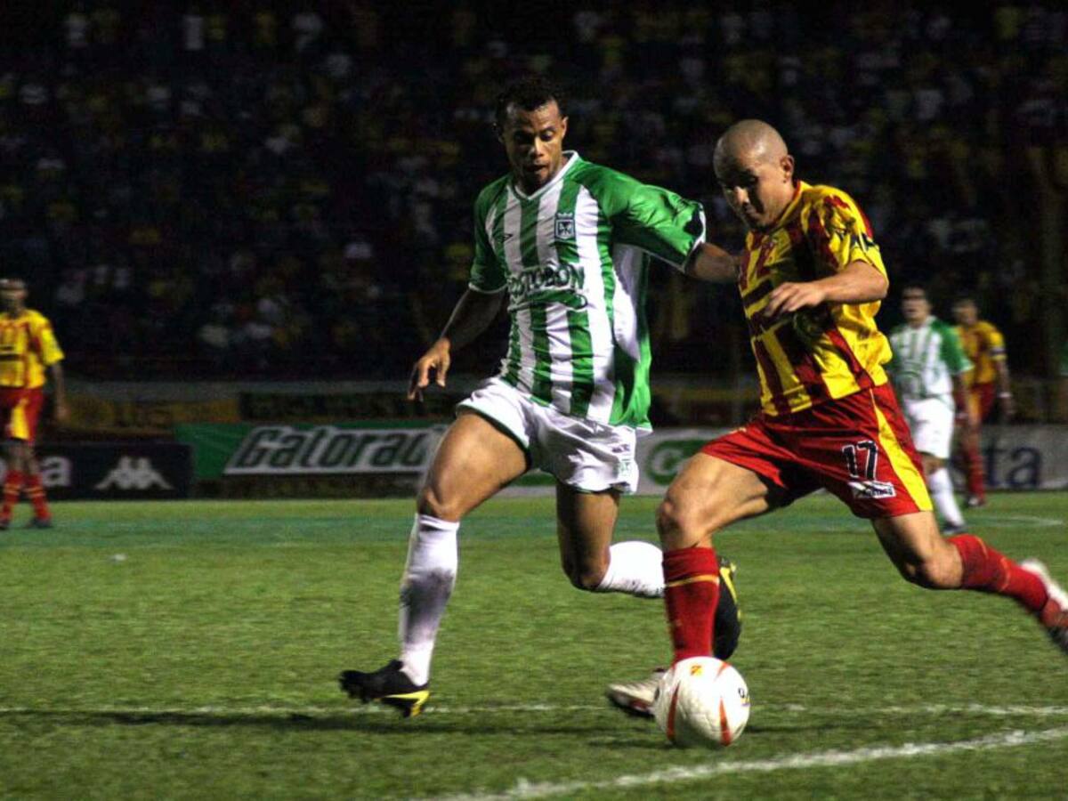 'Rafa' Castillo no pudo contener la emoción al hablar del Deportivo Pereira