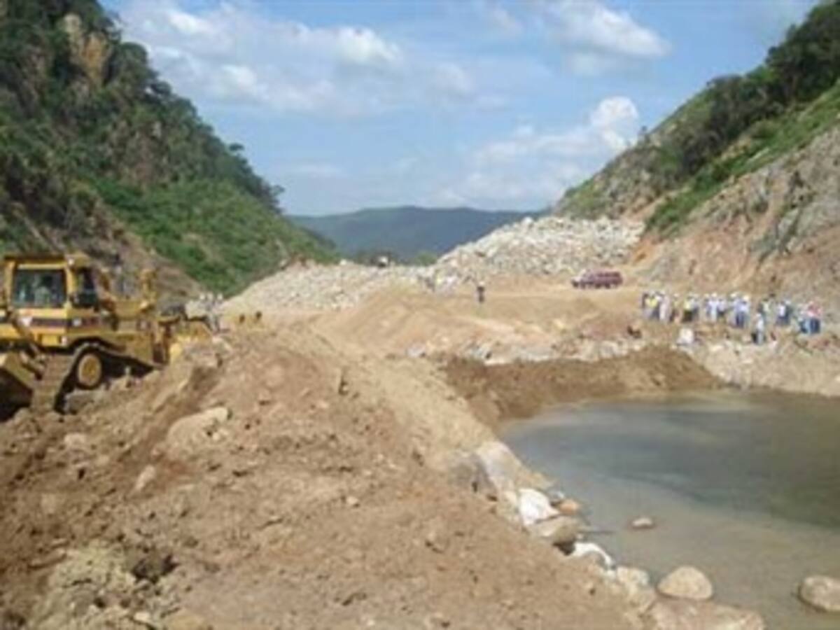 Gobierno se comprometió a gestionar los $500 millones que faltan para terminar la represa Ranchería