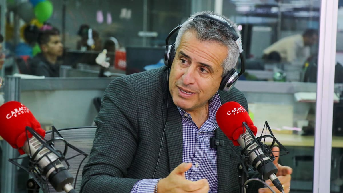 Olmedo traicionó la confianza del presidente y yo no tengo nada que esconder: mininterior