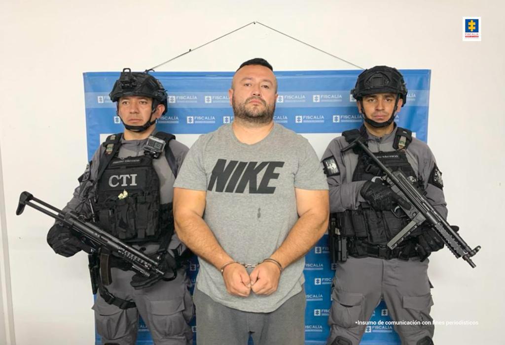 John Leo Rocha, el exmilitar que fue expulsado por sus vecinos por crear pánico, zozobra y amenazas en conjunto residencial de Facatativá, Cundinamarca. Foto Fiscalía