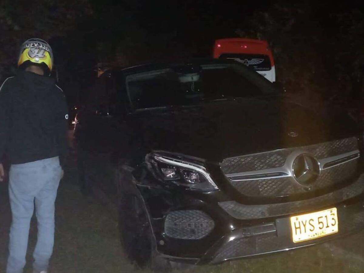 Acusan a Andrés Renteria de protagonizar accidente de tránsito
