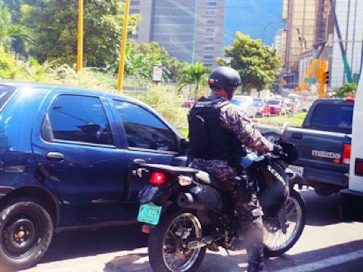 Habla la agente del Sebin que tuvo que escapar de Venezuela