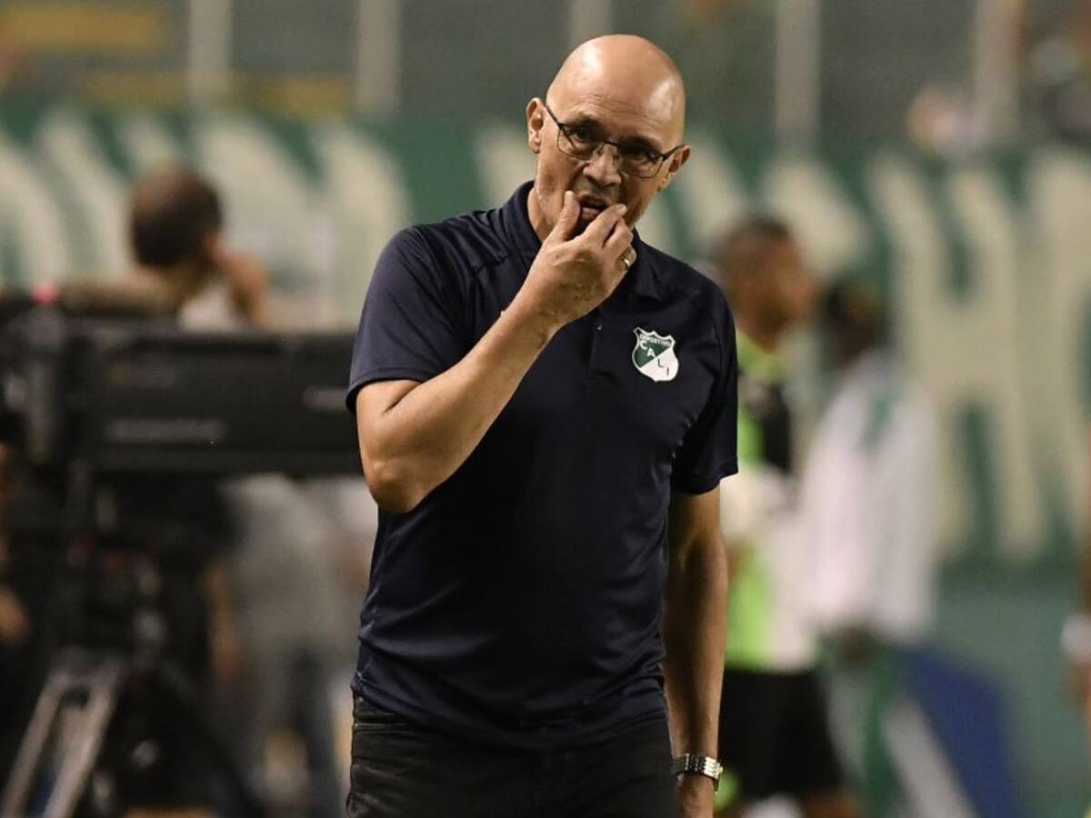 “Venimos a recordarle al jugador colombiano sus raíces": Alfredo Arias