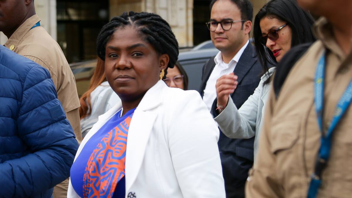 Por cuadro de gastritis, Francia Márquez fue ingresada a la Clínica Marly