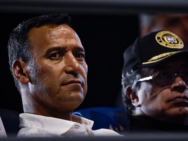 Ministro de Defensa, Pedro Sánchez, y presidente Gustavo Petro. (Colprensa - Cristian Bayona)