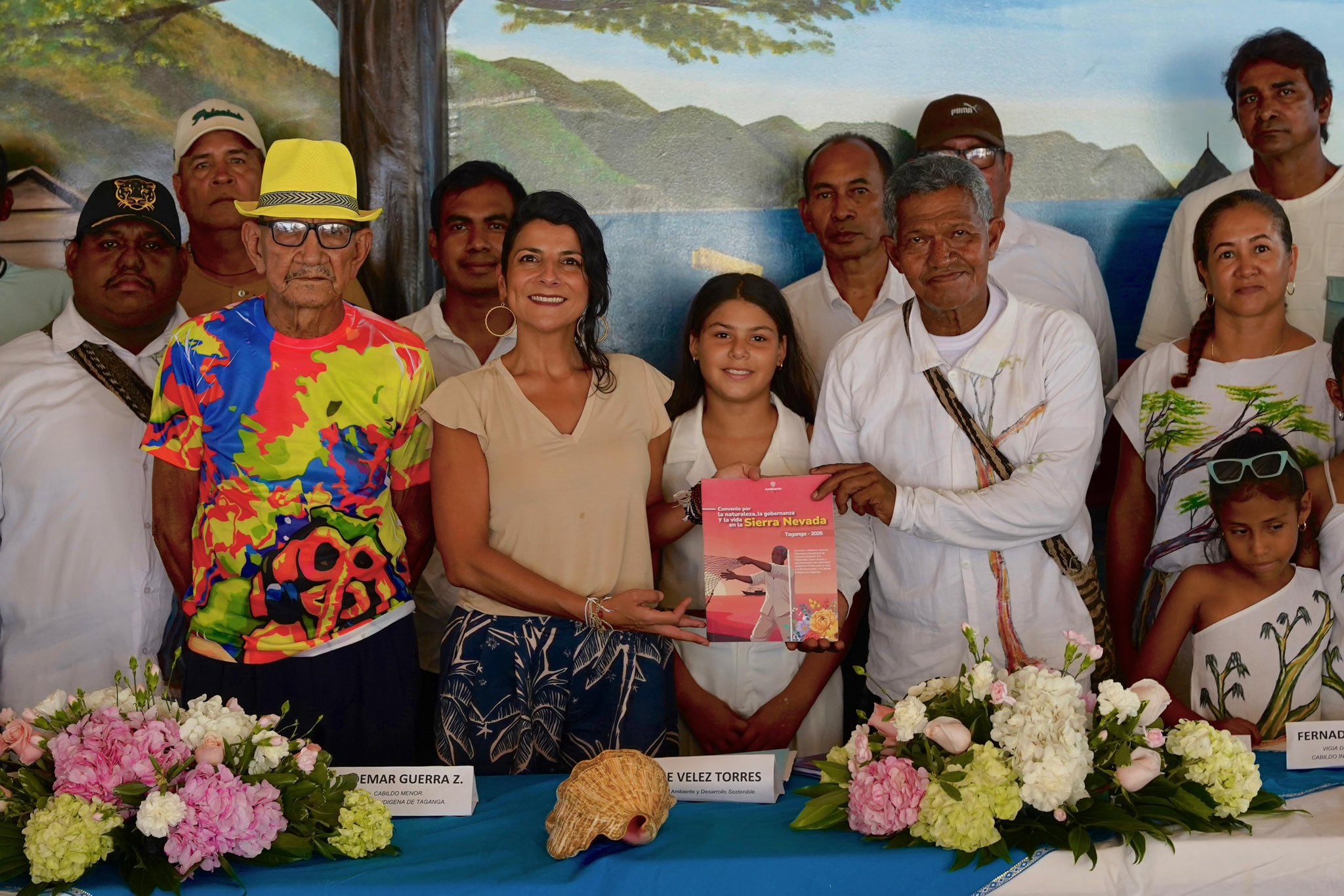 Gobierno Nacional entrega Convenio Macuaca al Cabildo Indígena de Taganga/ Minambiente.