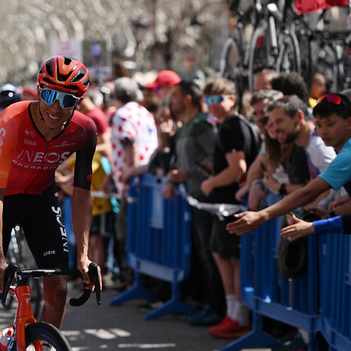 Egan Bernal brilla en la etapa reina de la Vuelta a Cataluña: segundo y se mete al podio