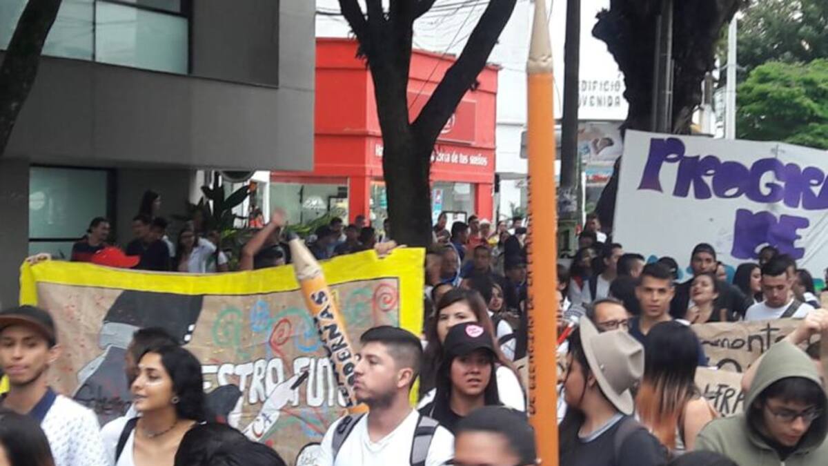 Estudiantes de la Uniquindio harán plan tortuga en el inicio de la vía La Línea