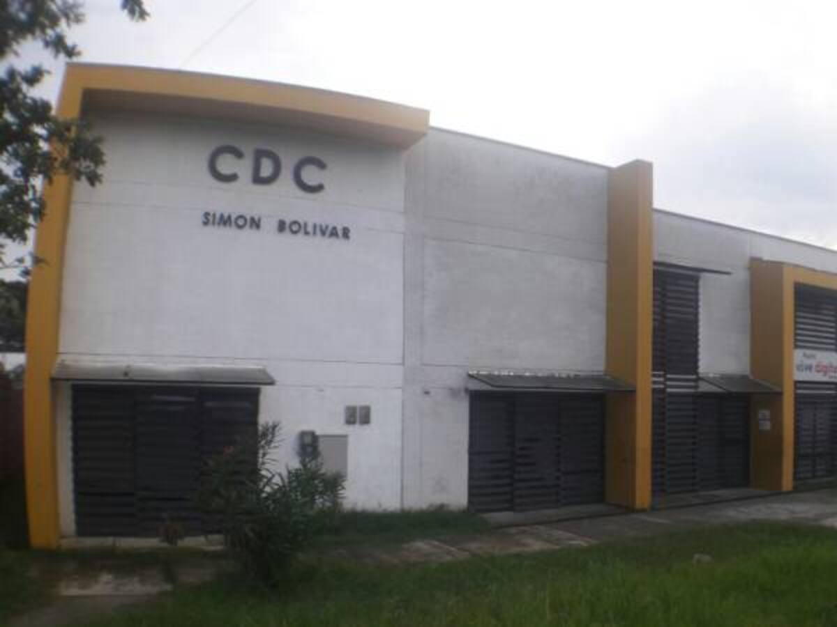 CDC de la común 1 se construyó en lote de privado