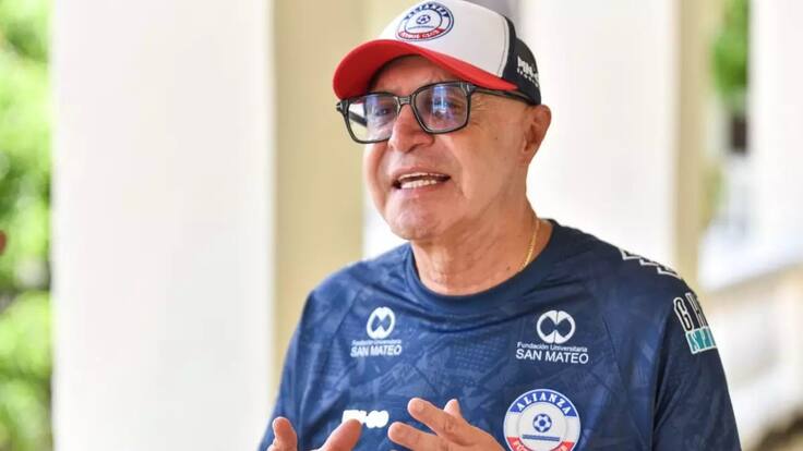 Carlos Ferreira presidente de Alianza