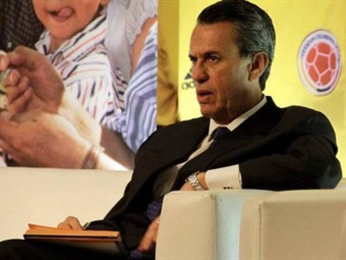 Minagricultura cancela visita a Armenia donde firmaría pacto agrario