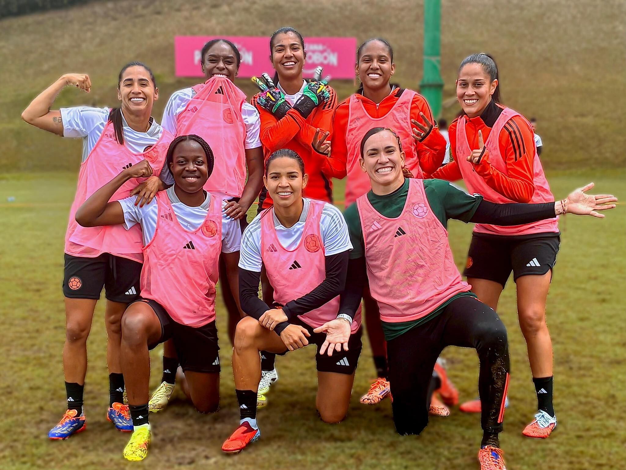 Jugadoras de Selección Femenina de Colombia / Oficial de Selección Colombia en Facebook.