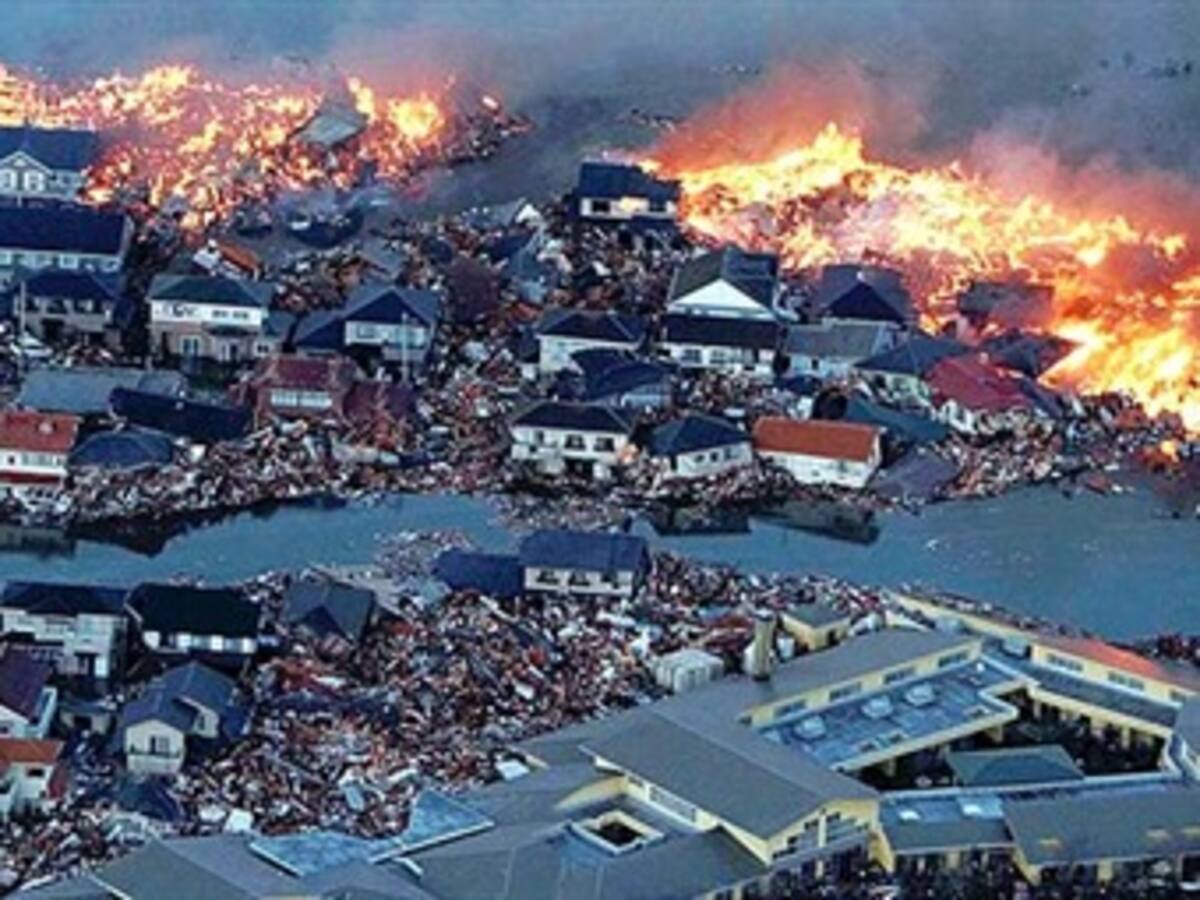 El triple desastre: terremoto, tsunami y catástrofe nuclear