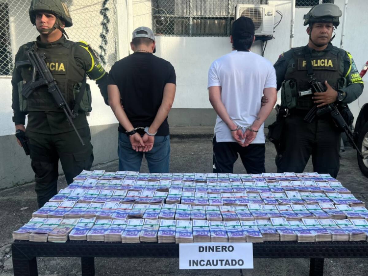 Capturan a dos hombres que transportaban $600 millones en Cauca