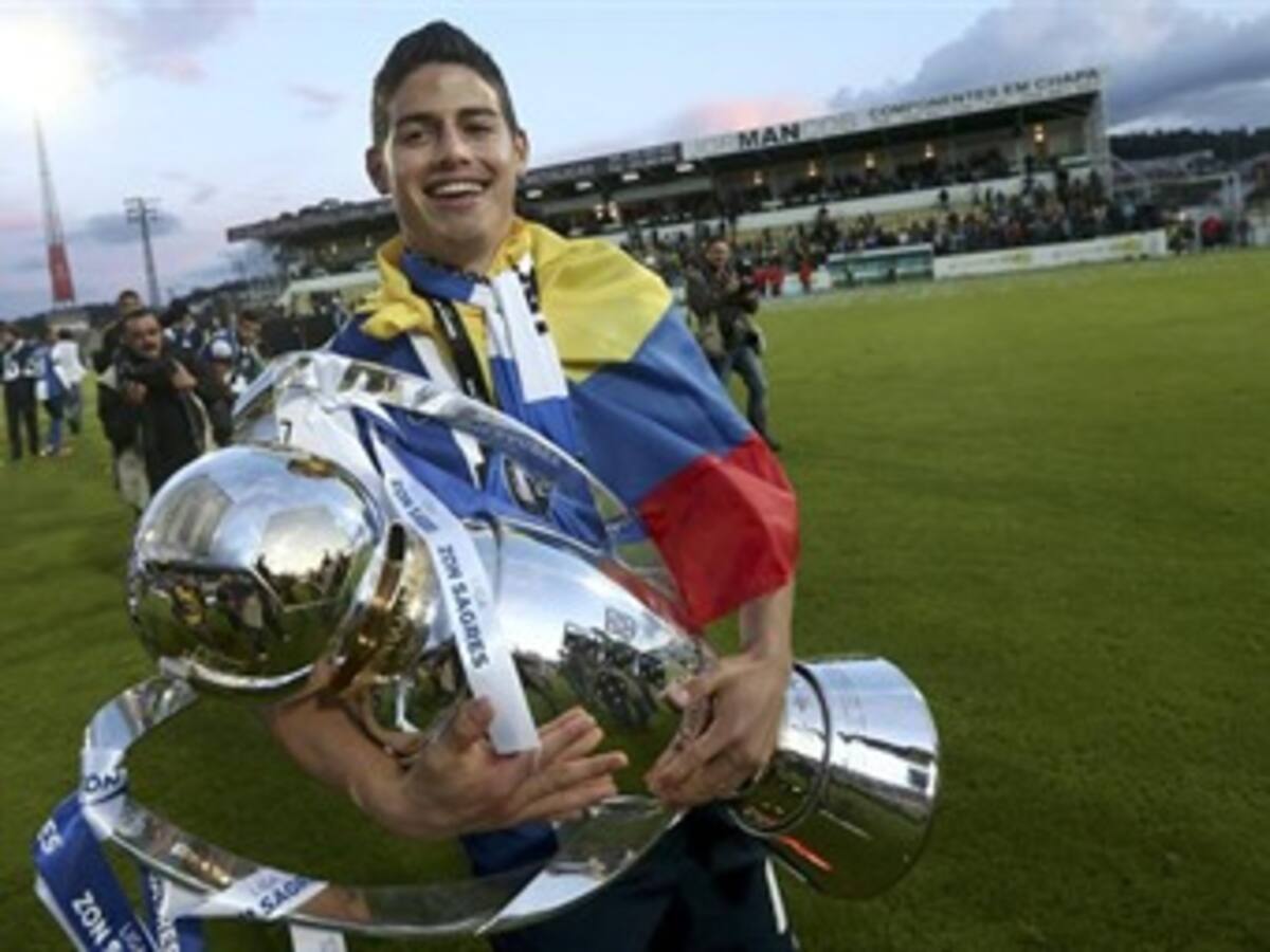 James Rodríguez y Moutinho irán al Mónaco, según prensa portuguesa