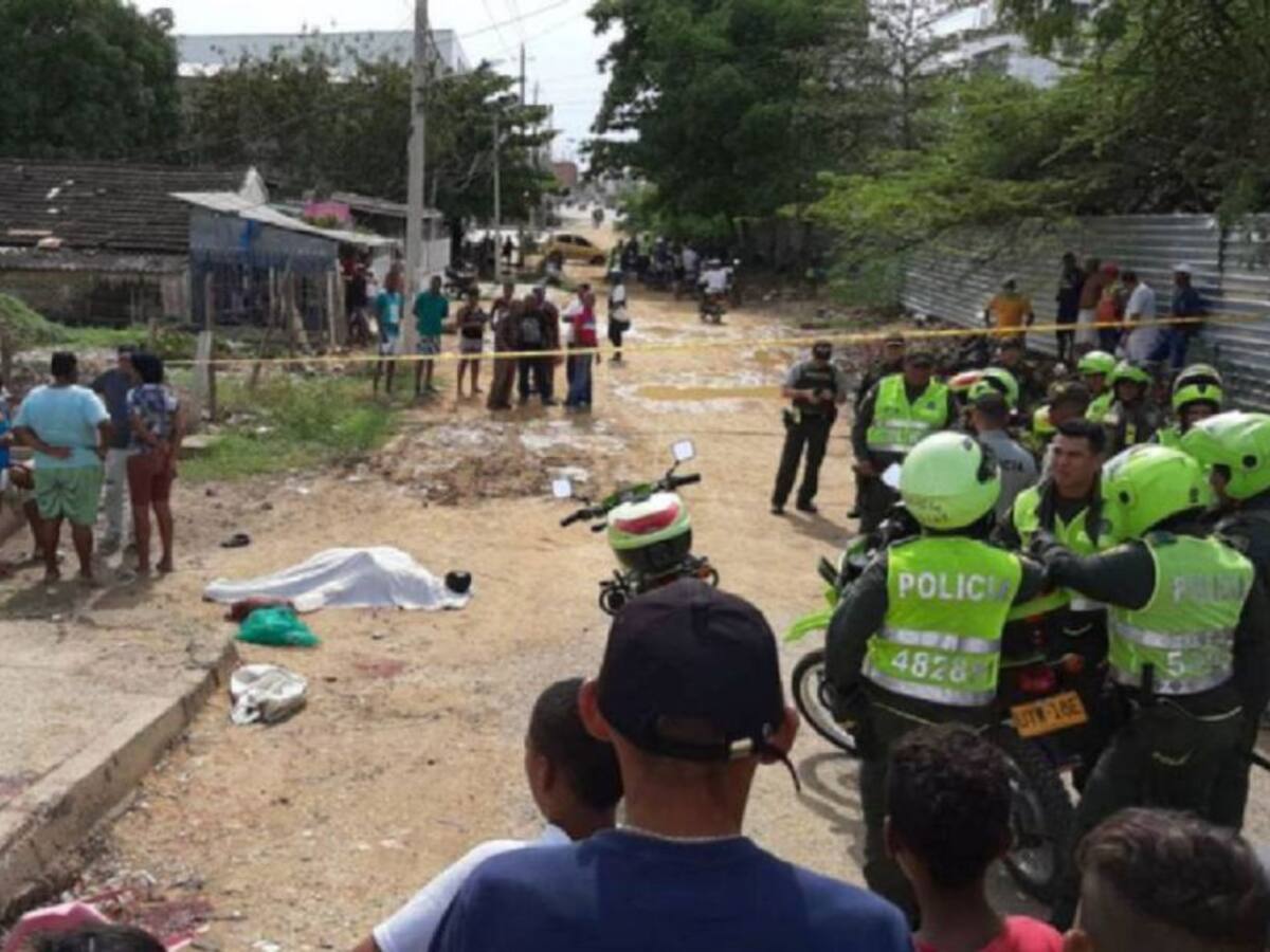 De una cuchillada hombre es asesinado por la tía de su ex en Cartagena
